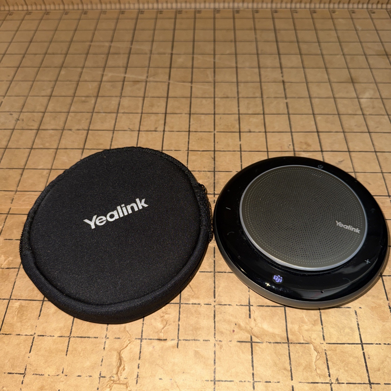 Yealink CP900 Bluetooth/USB Portable Speakerphone