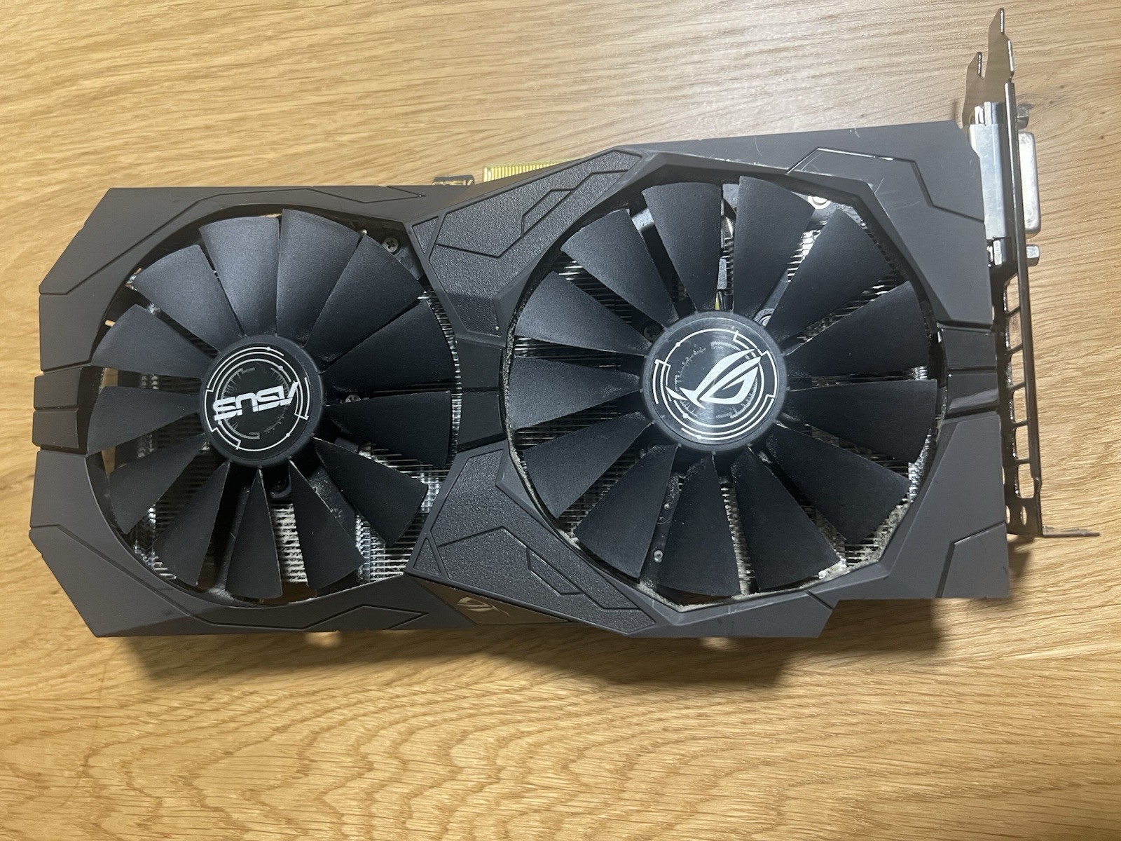 ASUS NVIDIA GeForce GTX 1050 TI STRIX Gaming 4gb