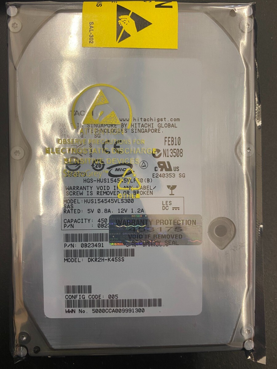 Hitachi 450GB 15K SAS 3.5" HDD HUS154545VLS300 DKR2H-K45SS 0B23491