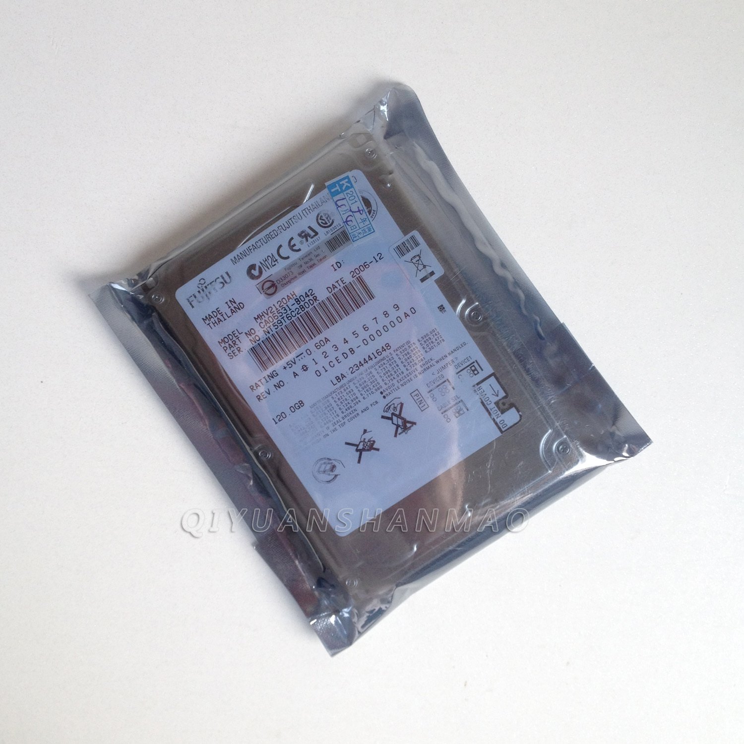 120 GB 4200 RPM IDE/PATA Fujitsu 2.5" MHV2120AT Internal Laptop Hard Drive