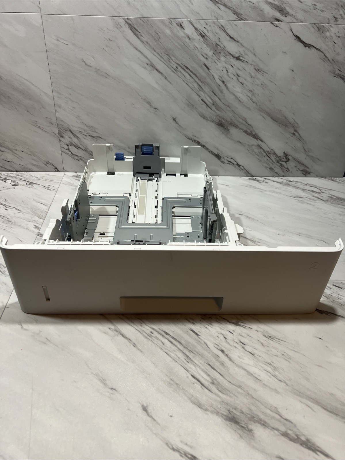 RM2-5690 Cassette Tray 2 - 500 sheet for HP M501, M506, M507, M527 (Read)