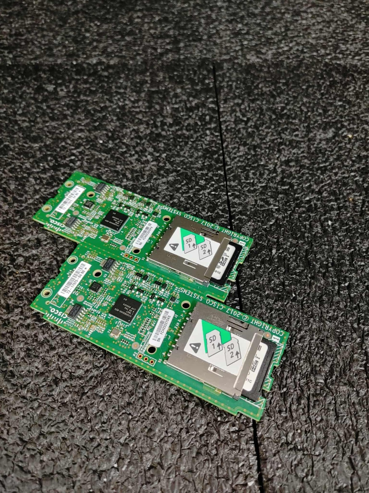 Lot of 2 Cisco 73-17925-04 C240 M5 Dual SD Card Reader w/ 2x32gb SD 800-47634-01