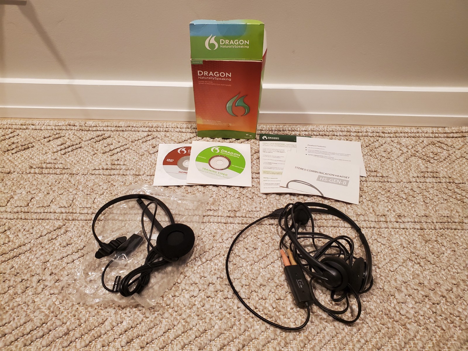 Nuance Dragon Naturally Speaking 12 Home Edition Speech Recognition Software