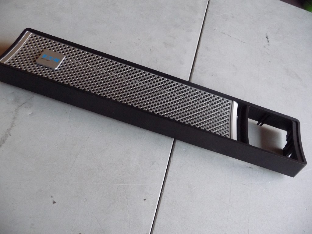 AU SELLER EATON 5PX 1500  2U Front Bezel Faceplate PHOTO OF SNAPPED GUIDE INC.