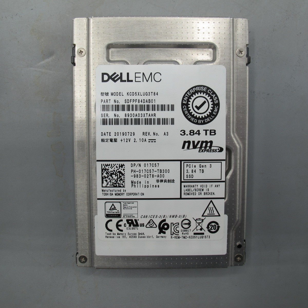 (NOB) Dell EMC 3.84TB NVMe U.2 G3 x4 RI 2.5 SSD Kioxia KCD5XLUG3T84 017C57