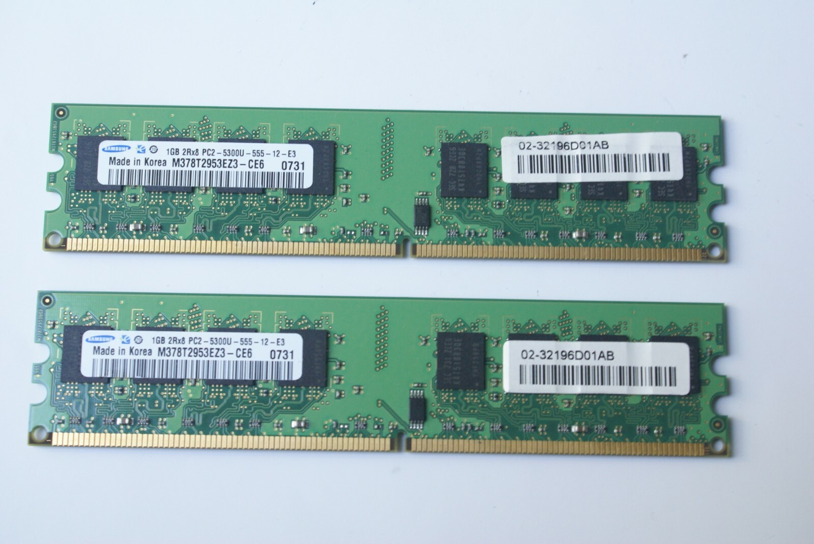 Samsung 2 x 1GB M378T2953EZ3-CE6 2Rx8 PC2-5300U DDR2 Working Desktop Memory RAM