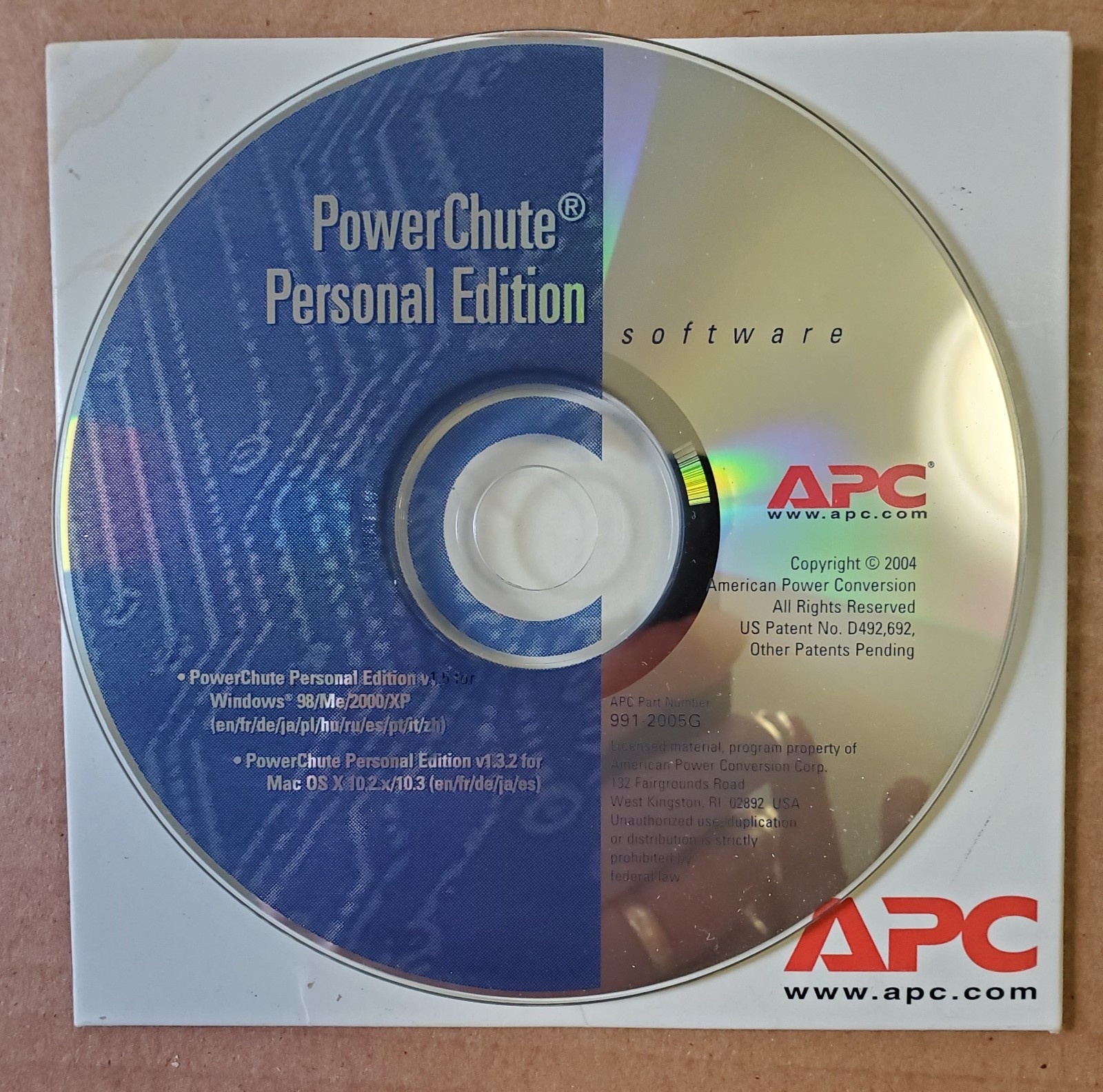 PowerChute Personal Edition Software ~APC CD 991-200 5G 2004