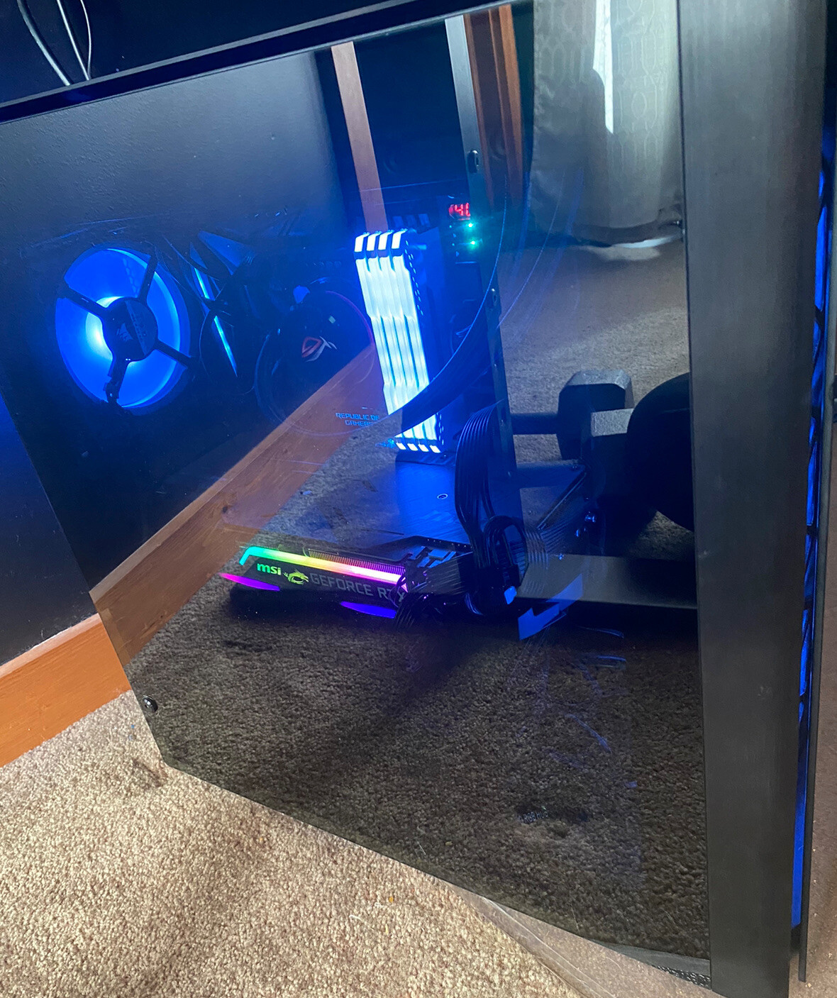 Custom High End Gaming PC (Built In 2019) - Specs Are Noted Below/ Please read