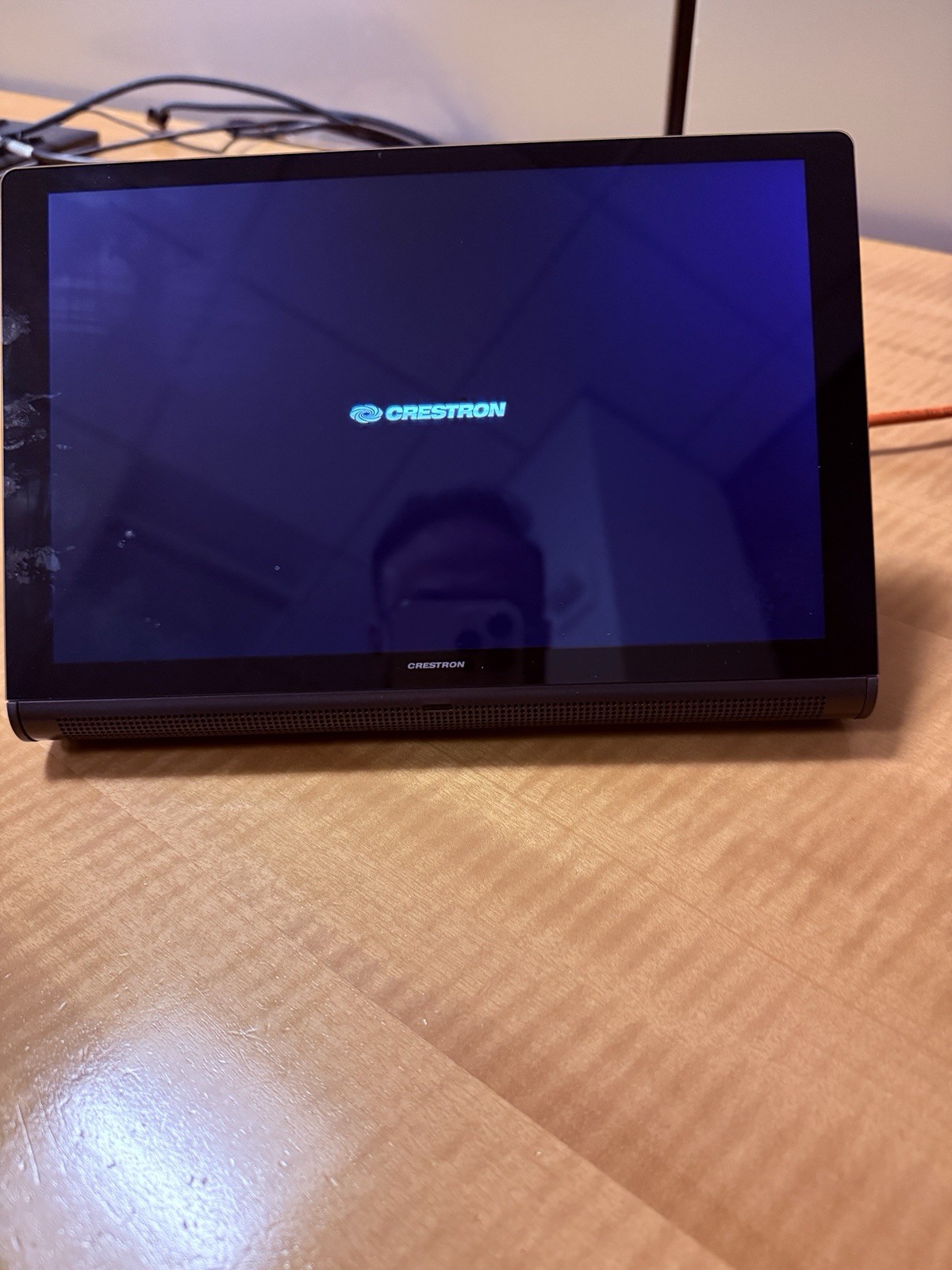 Crestron M201923006 10.1in Touch Screen 1920x1200 16:10 PoE Display Panel