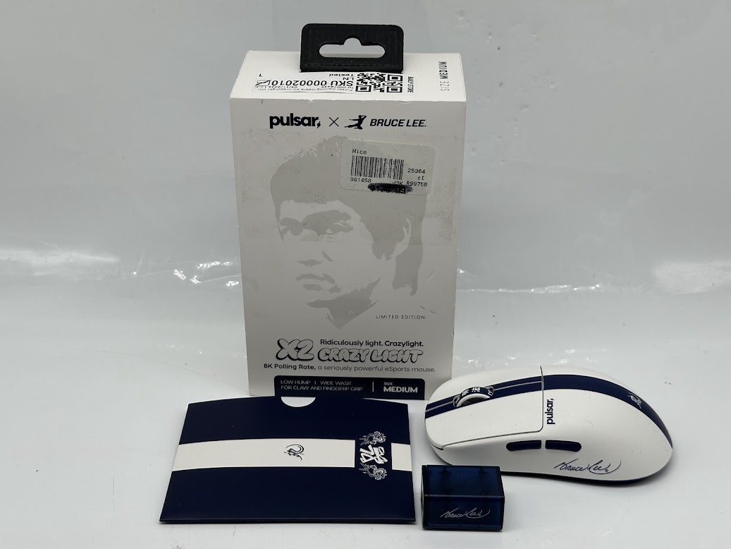 Pulsar Gaming Gears X2 Crazylight Wireless Gaming Mouse, Medium, Bruce Lee