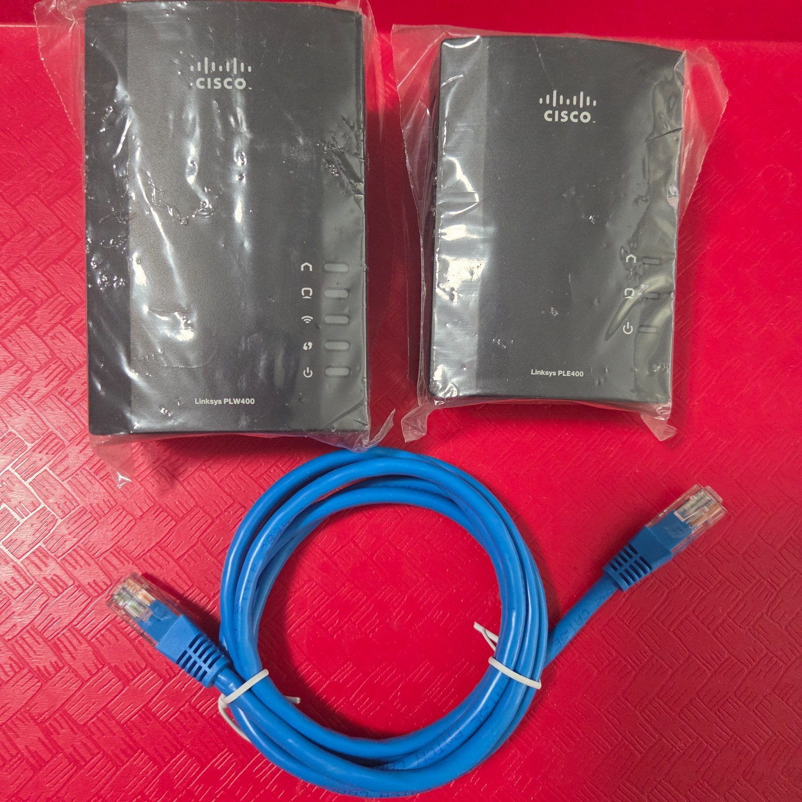 New CISCO Linksys Powerline Ethernet Extender Set of 2 - PLW400/PLE400