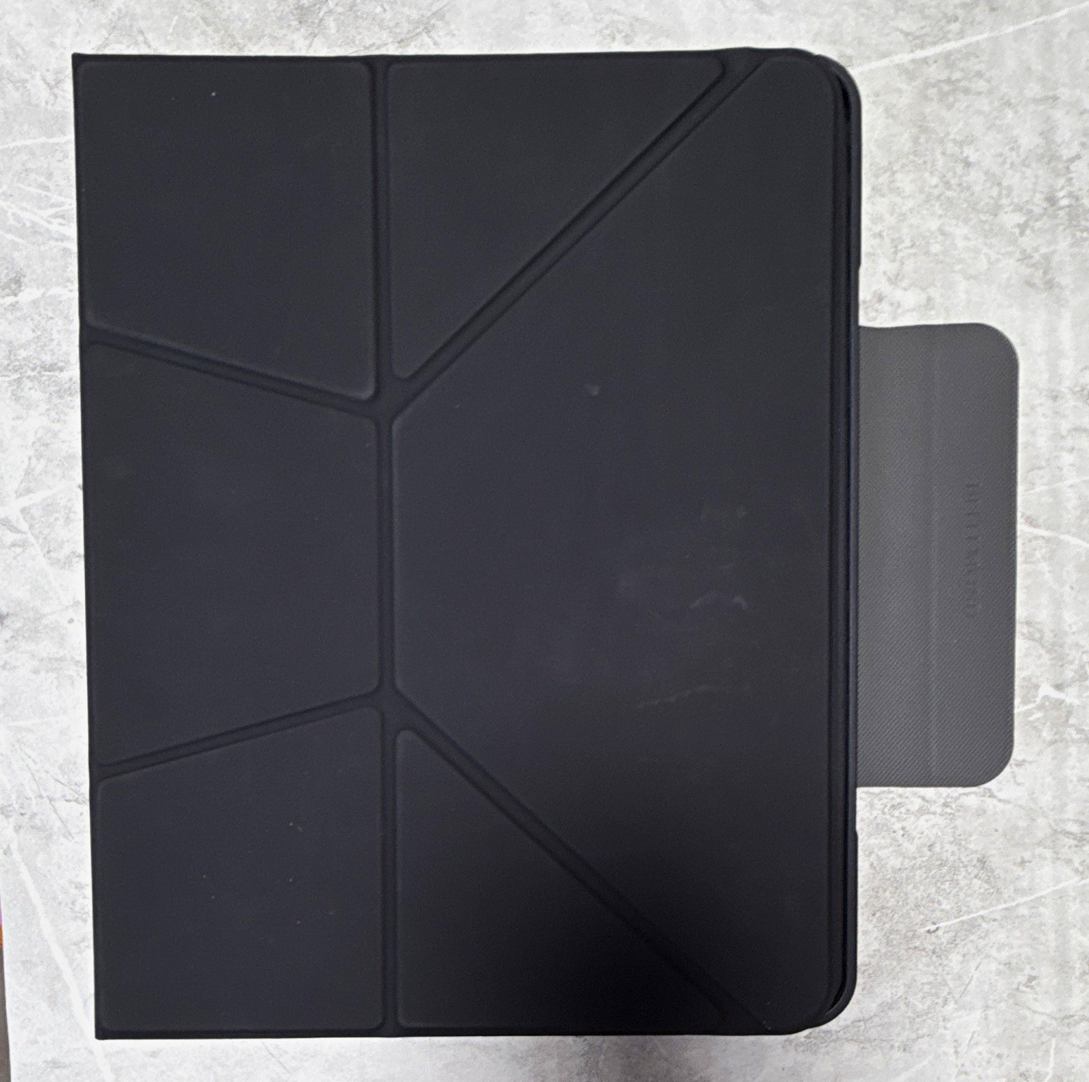 Bellemond Folding Folio Case for iPad Pro black