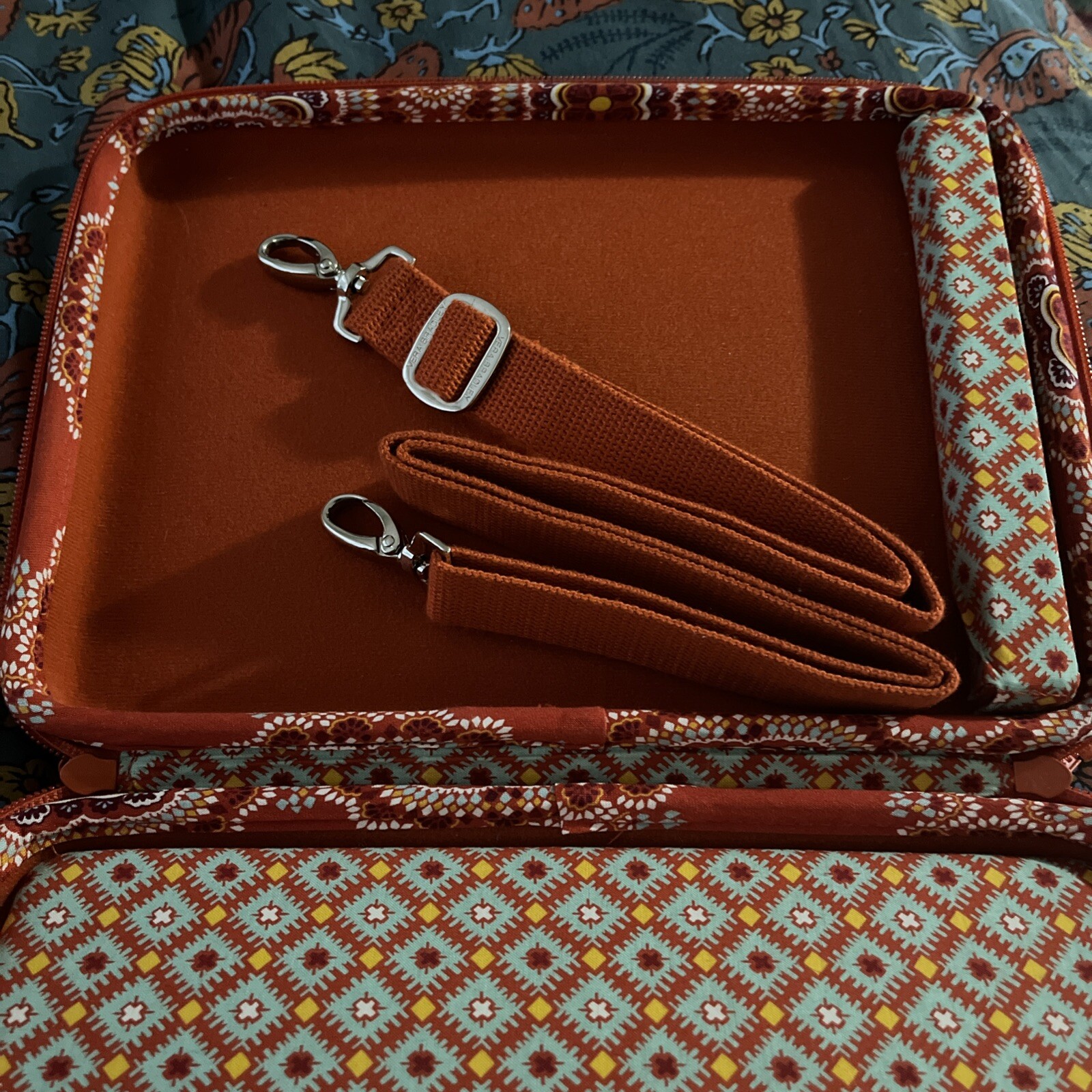 VERA BRADLEY for iPad In The Dynamic Paprika Orange Cotton Hard Case New wo Tags