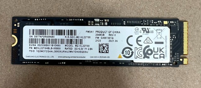 Samsung 2280mm PM9A1 2TB M.2 NVMe Gen 4.0 x 4 SSD MZ-VL22T00