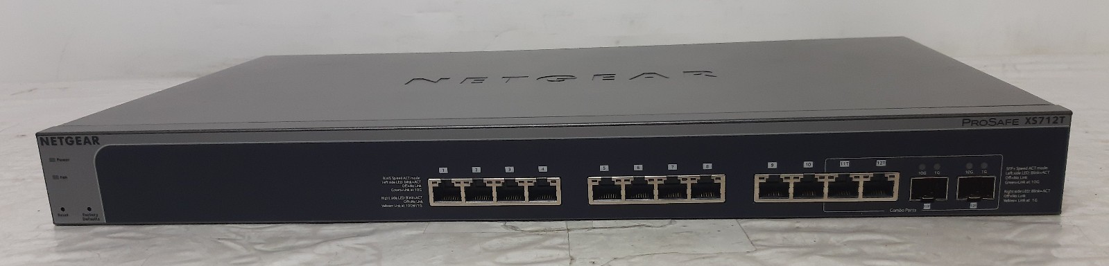NETGEAR ProSafe XS712T 12 Port 10 Gigabit Ethernet Switch 10GBase-T / SFP+