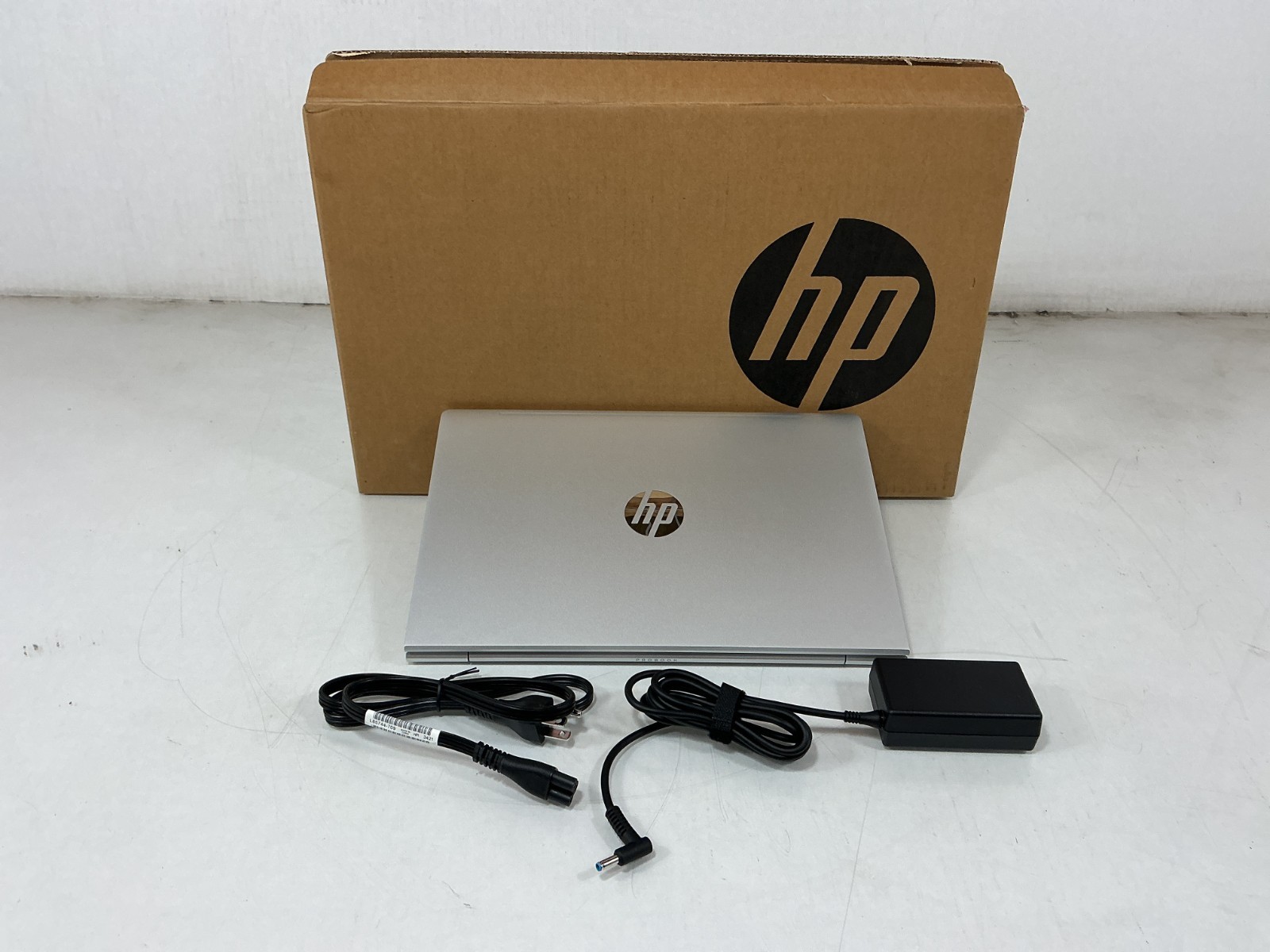 HP ProBook 445 G8 14" Ryzen 7 5800U 8GB 256GB SSD W10P - 4J221UT#ABA