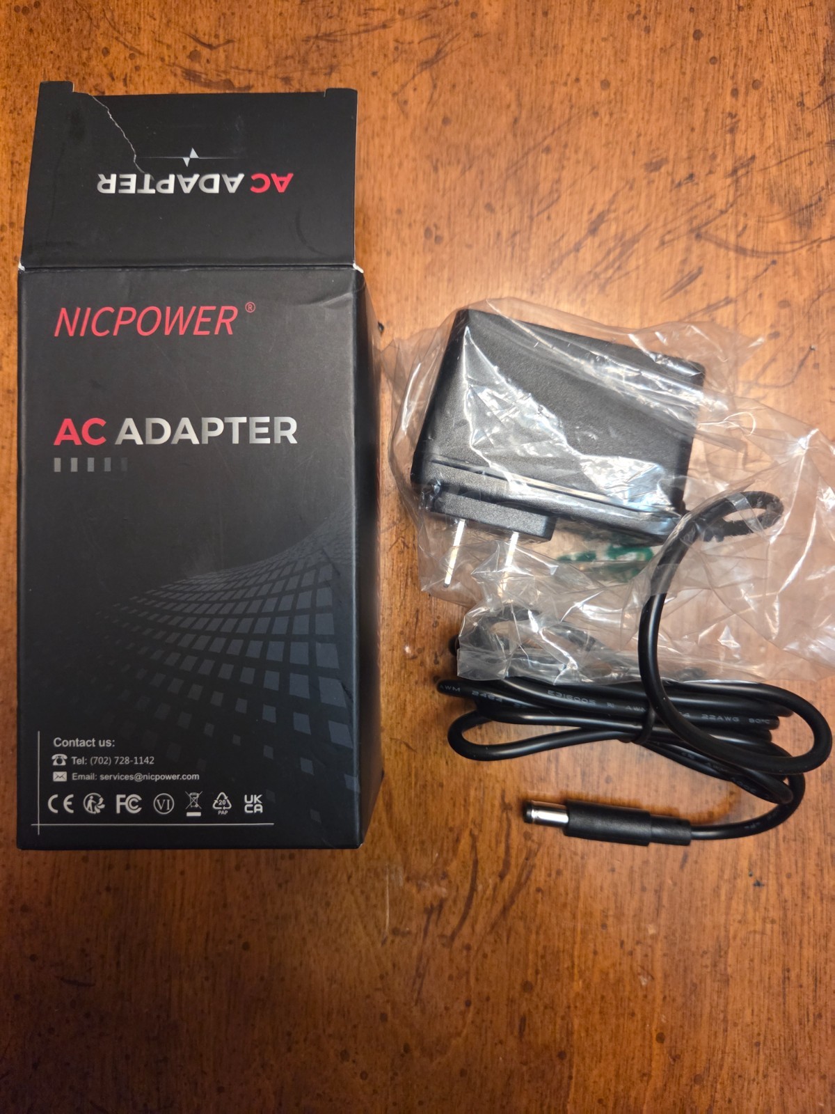 Nicpower AC adpapter