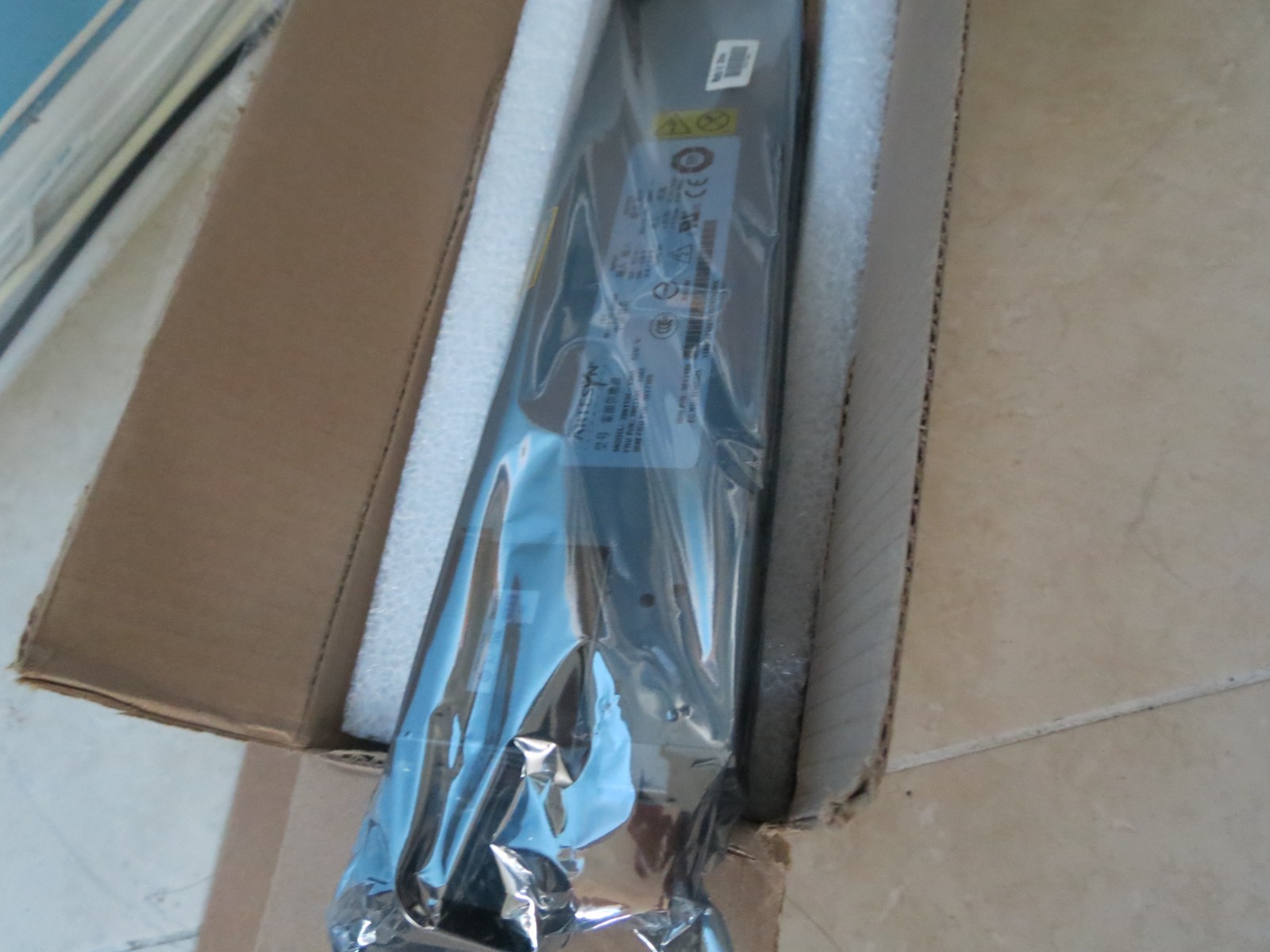 IBM 670W Power Supply (39Y7189 32R2815 39Y7188 39Y7382 39Y7383 FS7027-030L