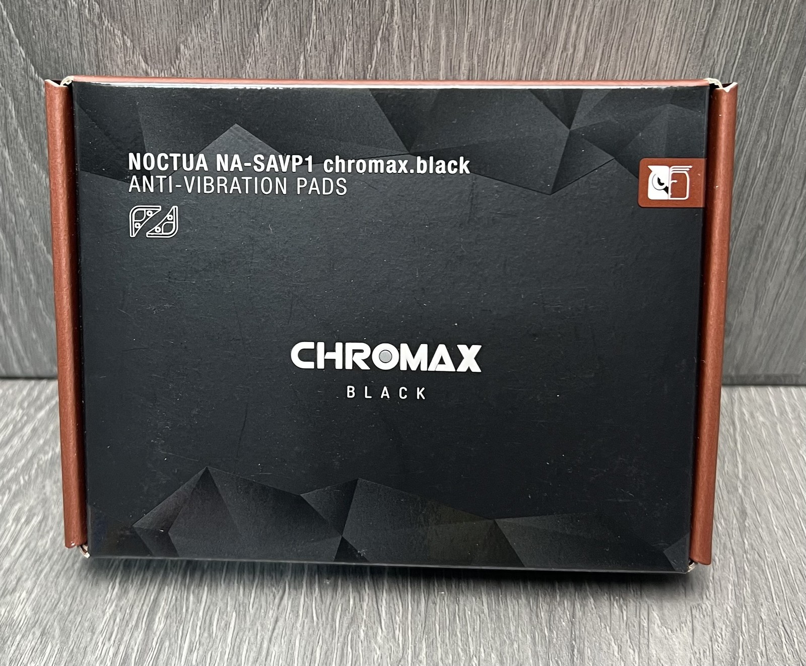 Noctua NA-SAVP1 chromax.black Anti-Vibration Pads for PC Fans (16x)