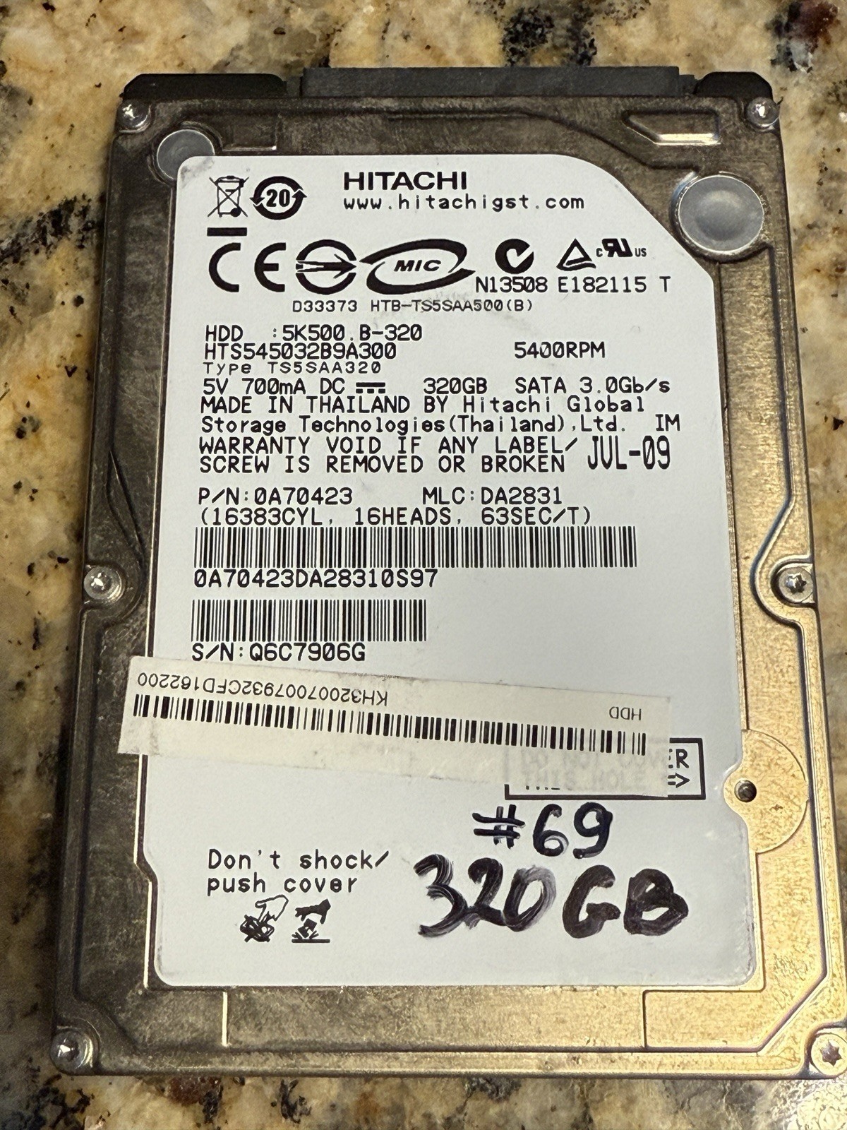 TESTED Hitachi Travelstar 5K500.B internal HDD 320GB Model HTS545032B9A300 #69