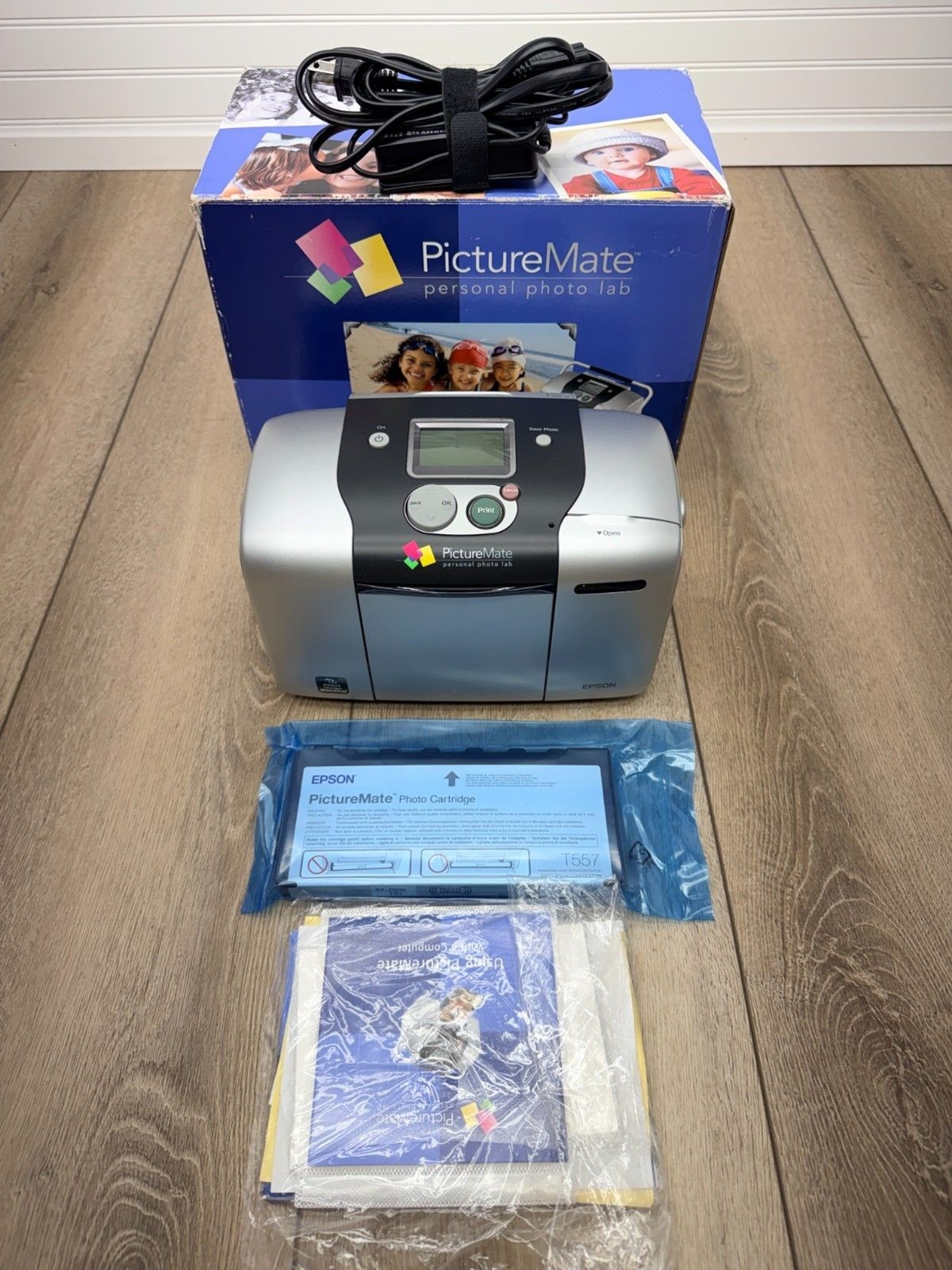 Epson Picture Mate B271A Personal Photo Lab New Open Box