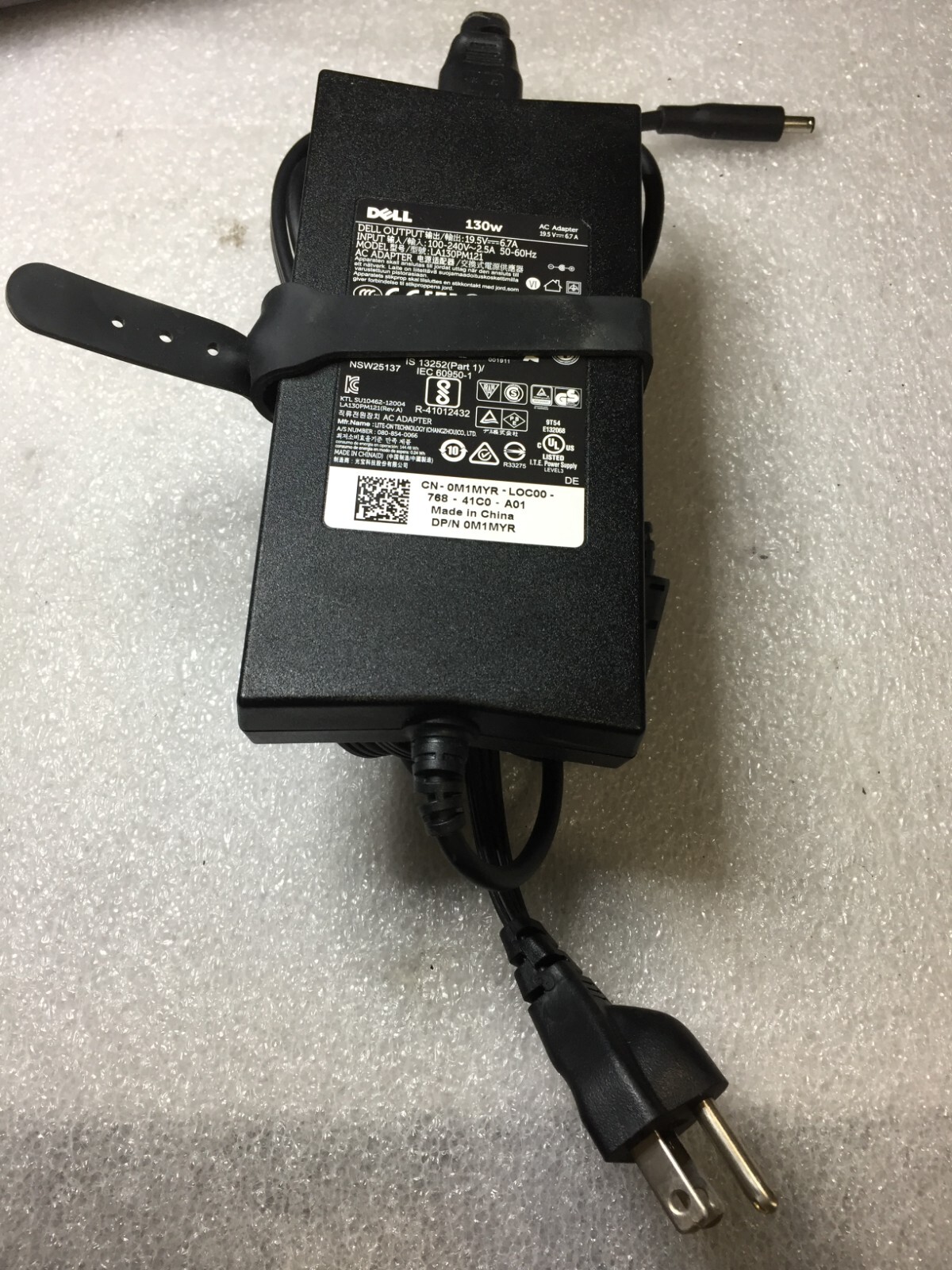 GENUINE Dell 130W 19.5V 6.7A AC Adapter DA130PE1-00 FA130PE1-00 SMALL TIP
