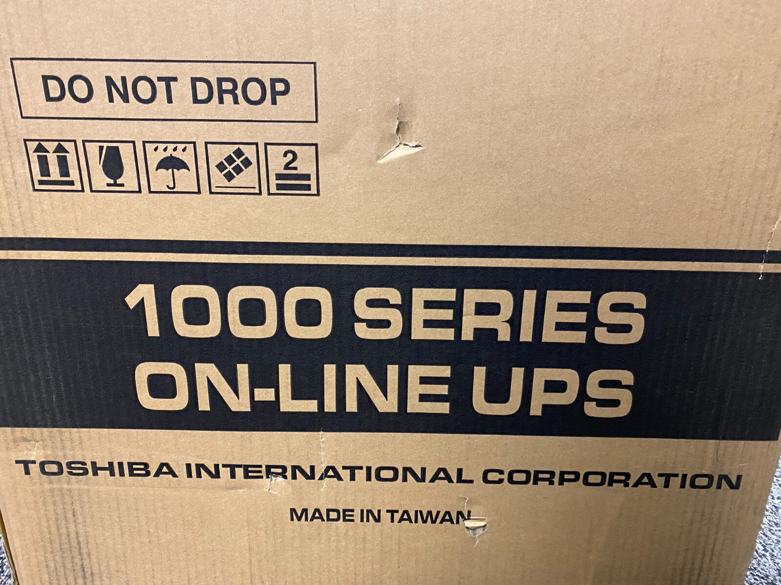 Toshiba UT1E1E020C6 Series 1000 UPS 230V True On-Line - NEW OPEN BOX