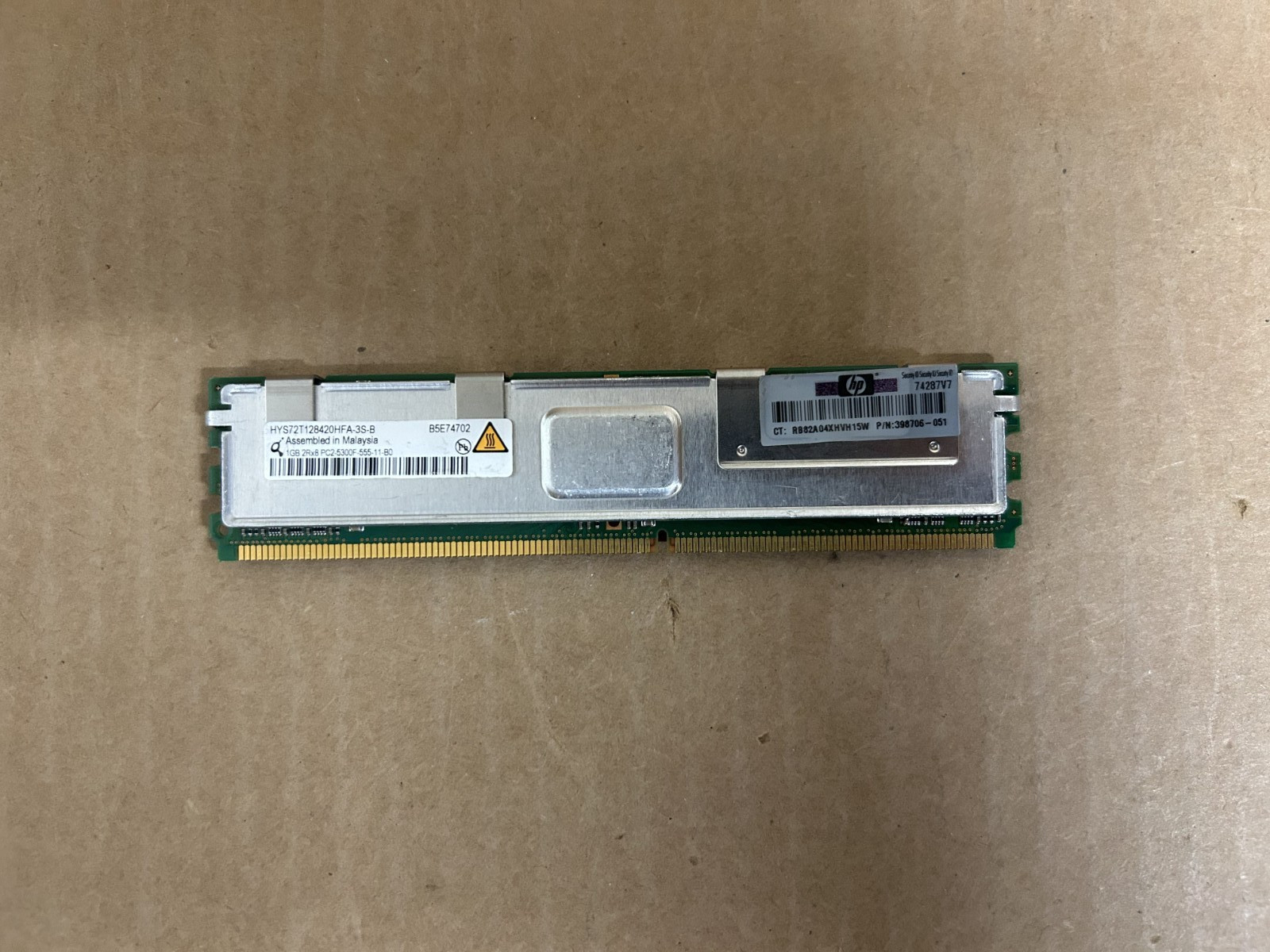 Quimonda HYS72T128420HFA-3S-B 1GB 2RX8 PC2-5300F-555-11-B0