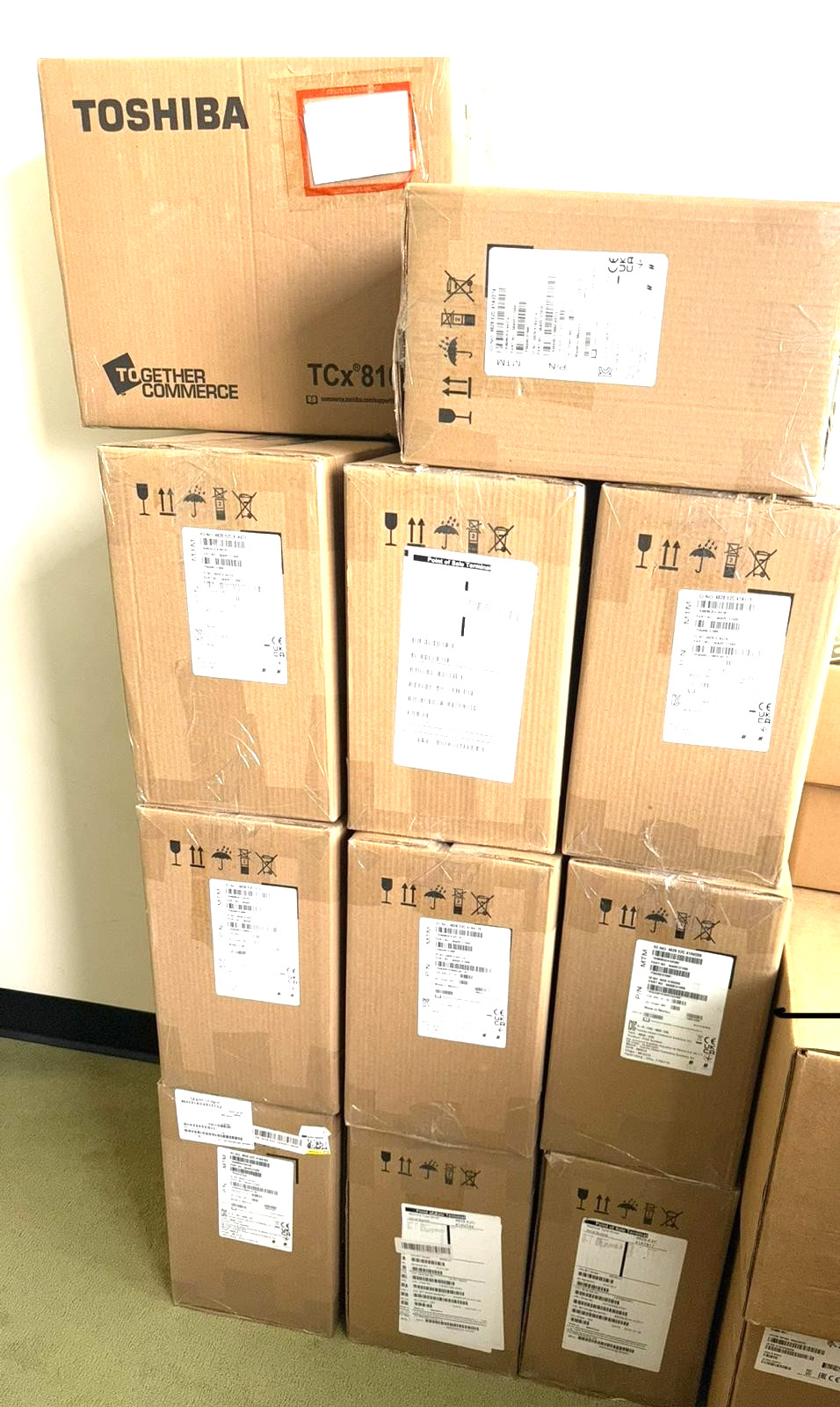 Toshiba 810E  (11 units)