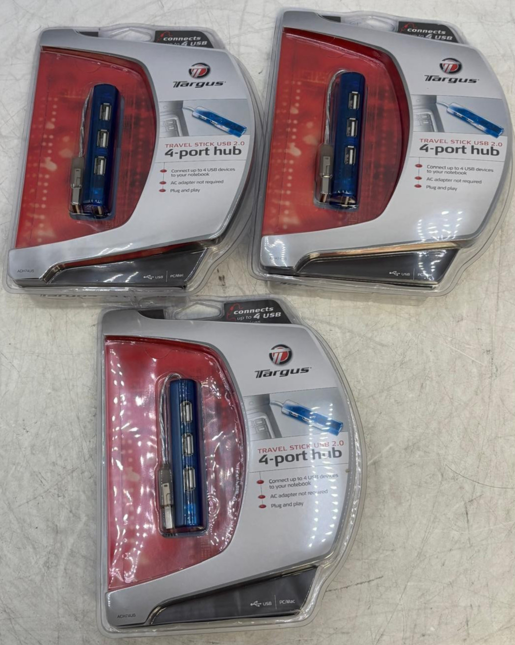 Targus Travel Stick 2.0 4-Port USB Hub (ACH74US)