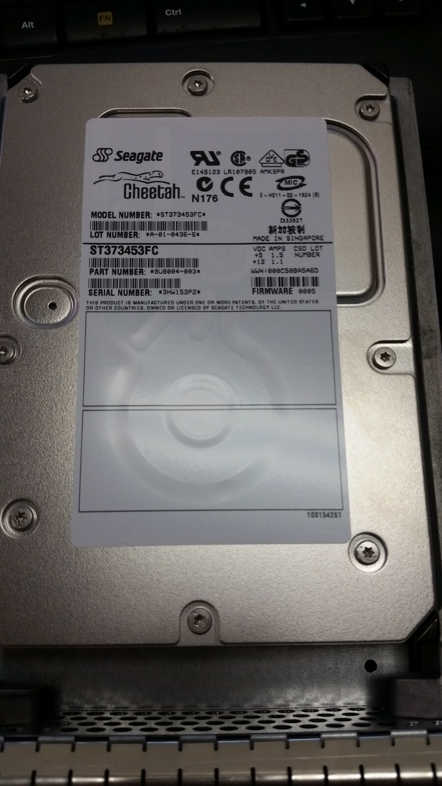 Seagate ST373453FC 73GB 15K RPM 3.5 Fibre Channel Server Hard Disk Drive 