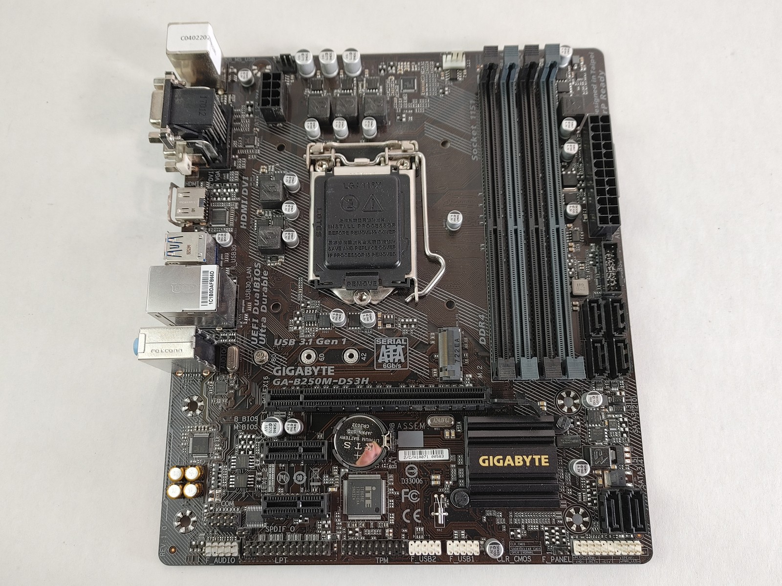 Gigabyte  GA-B250M-DS3H Intel LGA 1151 DDR4 SDRAM Desktop Motherboard