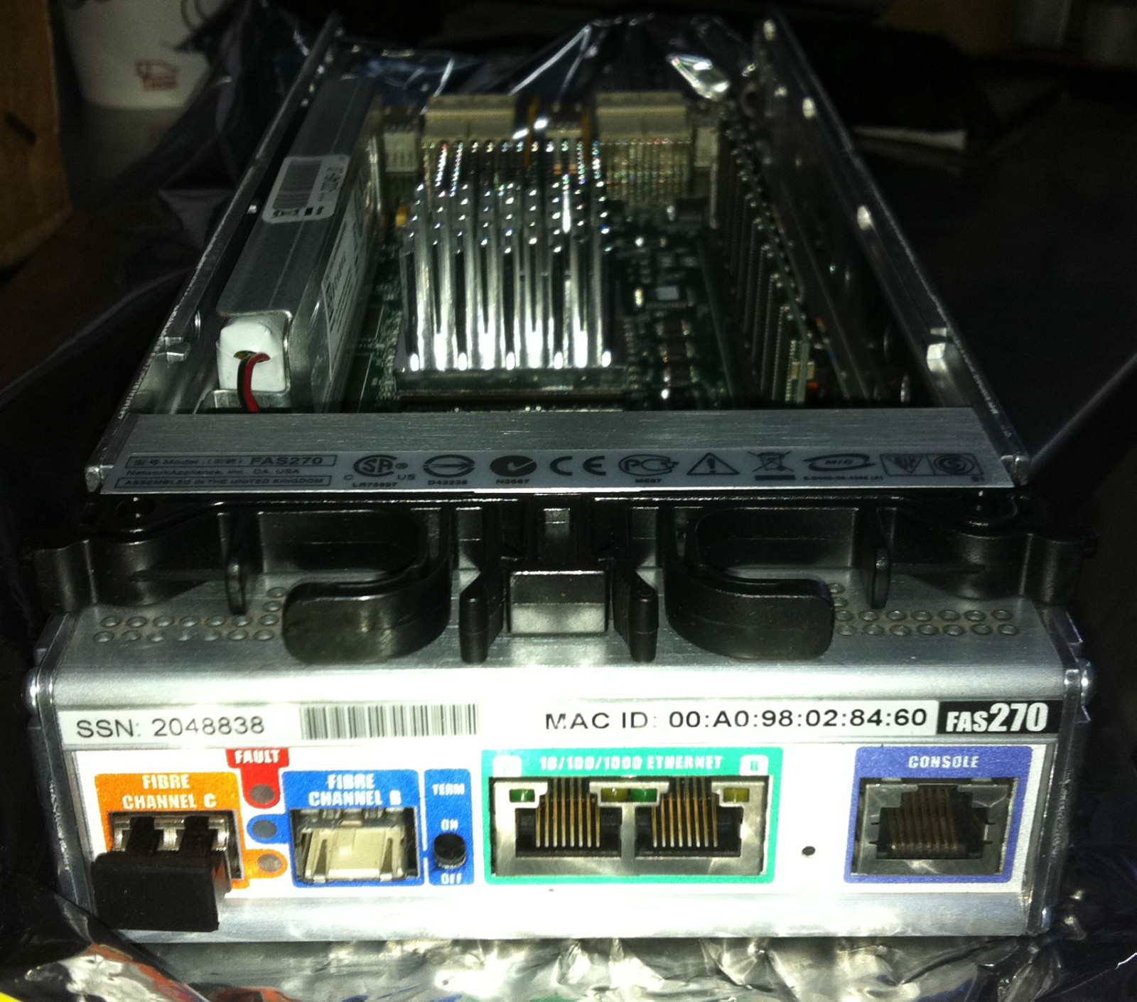 NetApp FAS270 Controller Module 111-00046 w/Battery, Memory 107-00010 & CF card