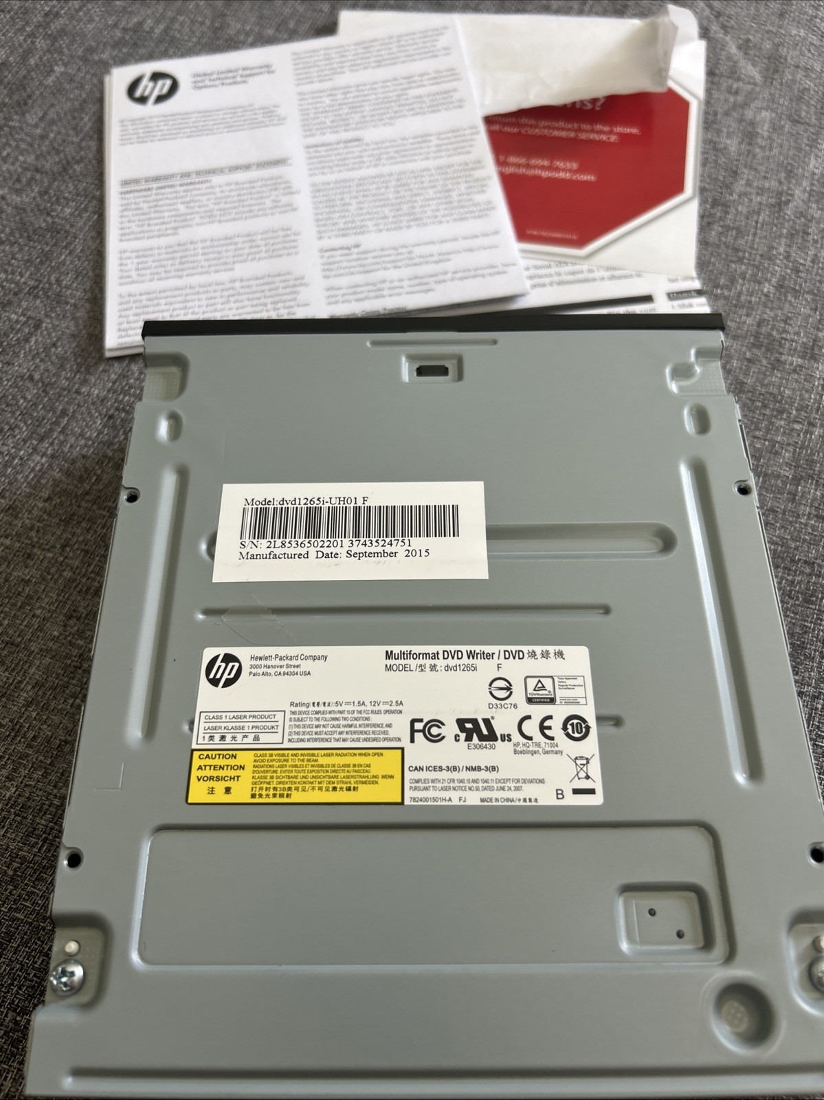 HP dvd1265i 24X Multiformat DVD Writer Internal SATA LightScribe