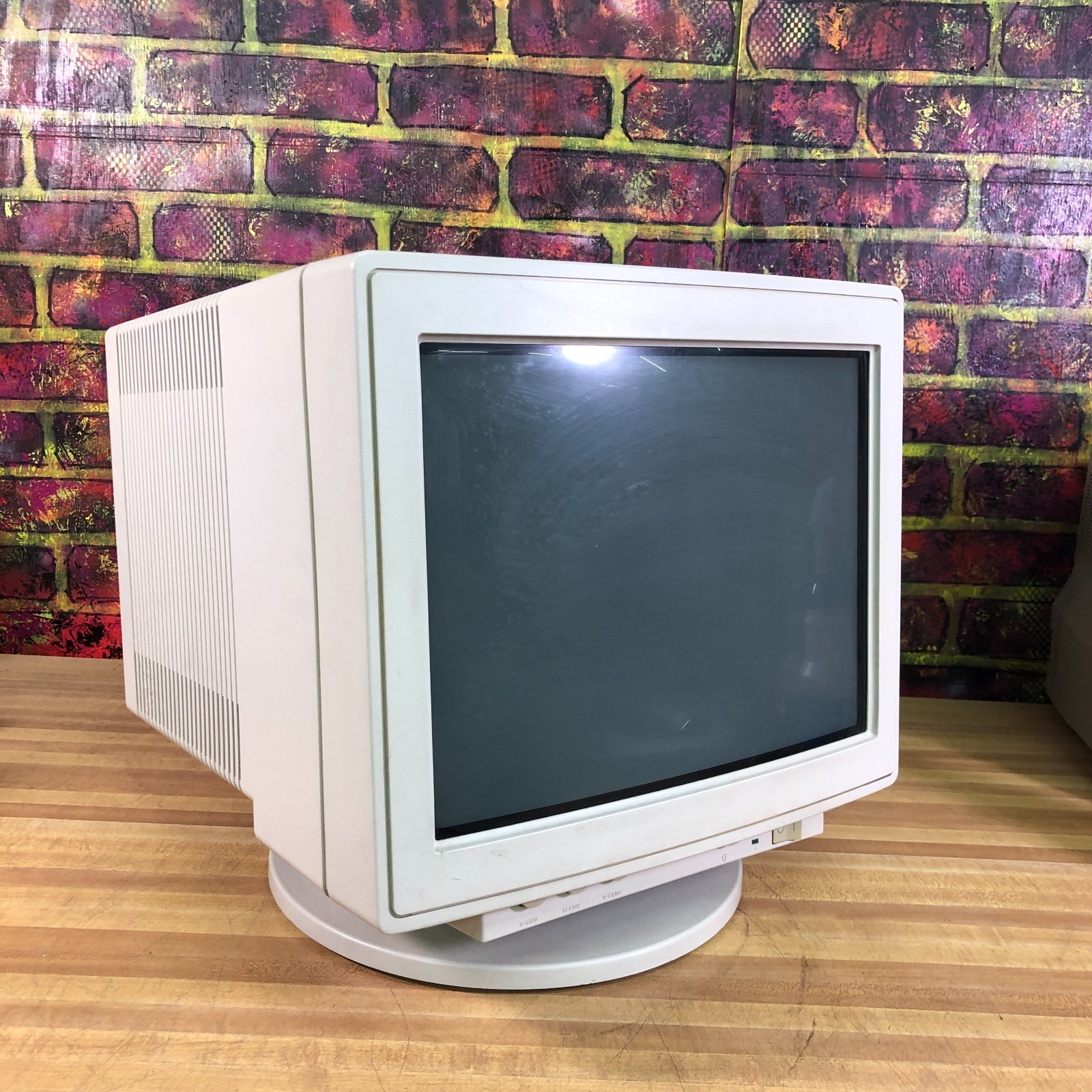 1990 Sun Microsystems  GDM-1604B15 Sony Trinitron 16" CRT Computer Monitor WORKS