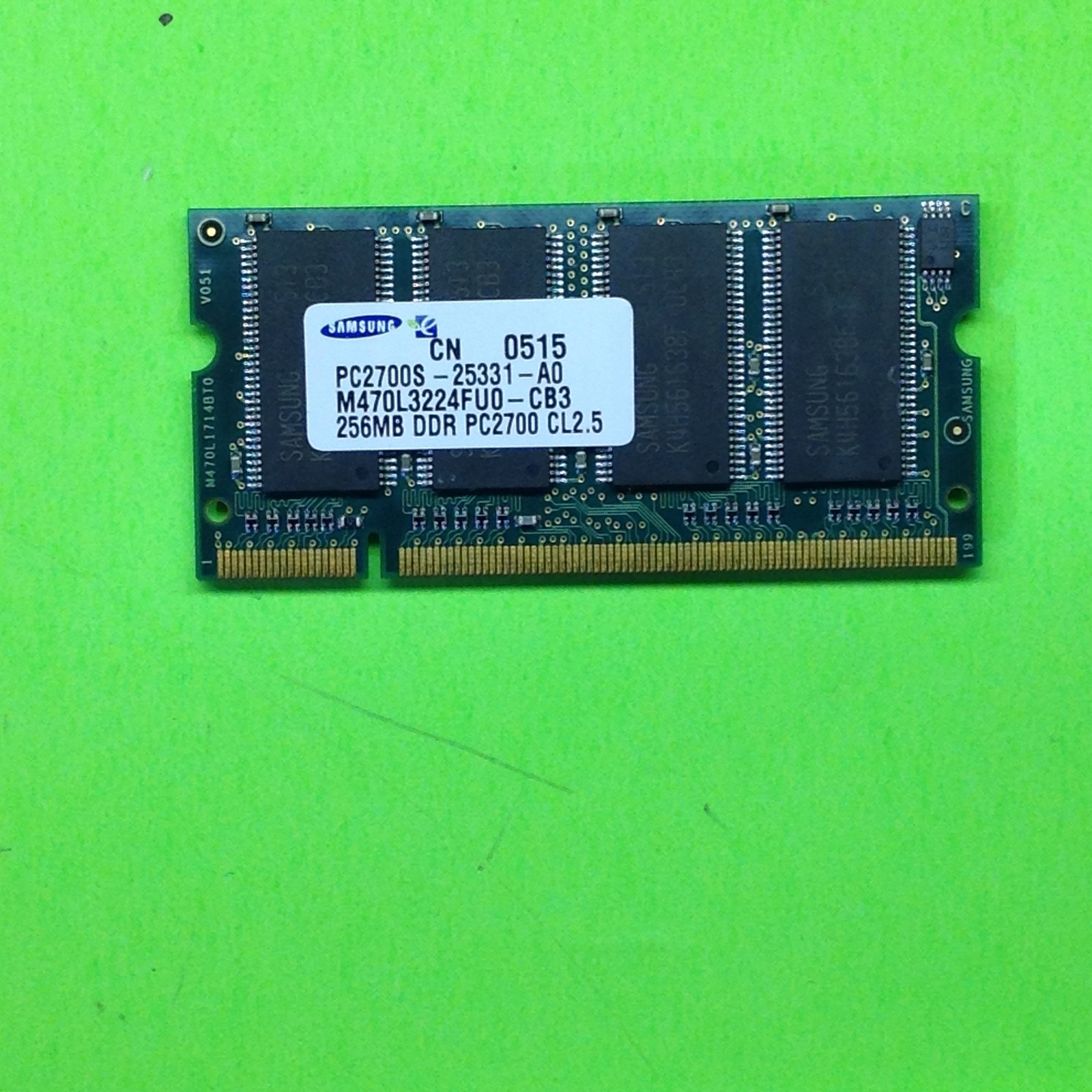 Samsung M470L3224FU0-CB3 CN0515 256MB DDR-333 (PC-2700) PC-2700S RAM Memory