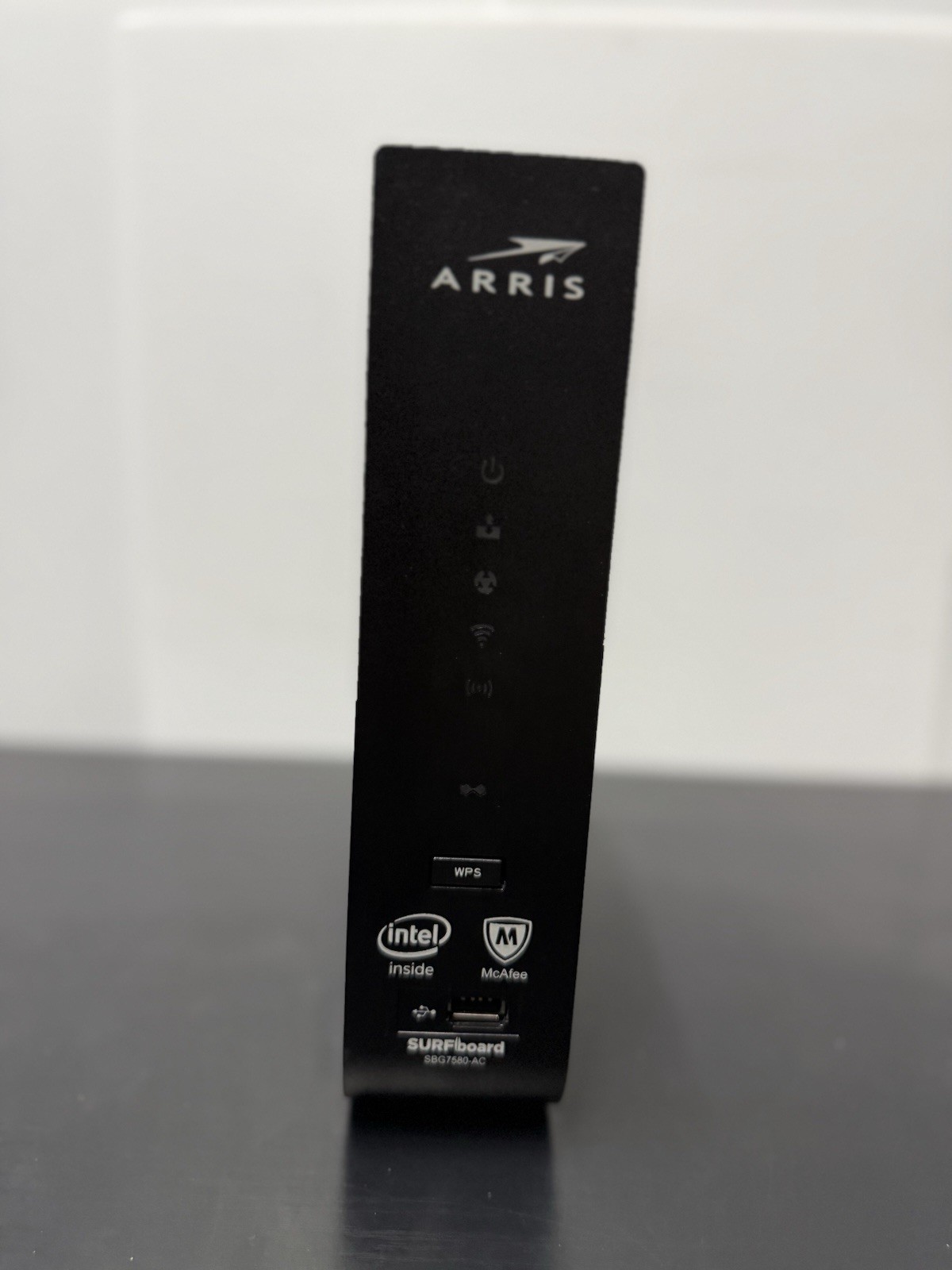 ARRIS SURFboard SBG7580-AC Cable Modem Router Combo DOCSIS 3.0 WiFi Tested