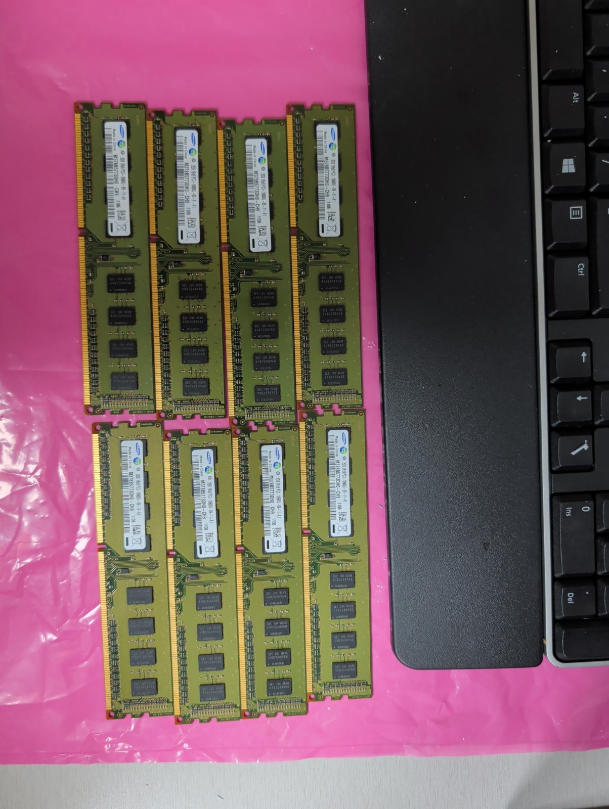Samsung Memory 16GB (8X 2GB) Desktop 1RX8 PC3-10600U RAM M378B5773DH0-CH9 Lot