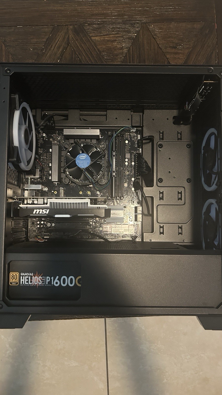 Skytech Gaming STT-CHRONOSMINI-0154V2 Intel MSI GTX 500GB SSD ASRock PC