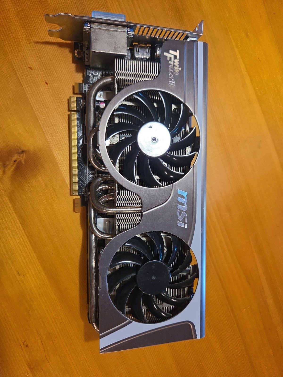MSI Radeon HD 6870 Twin Frozr II 1GB GDDR5 