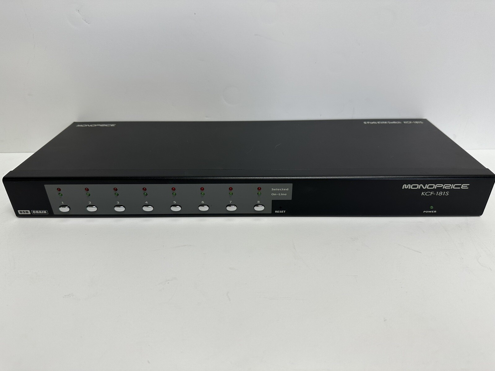 Monoprice KCF-181S 8-Port Combo KVM Switch