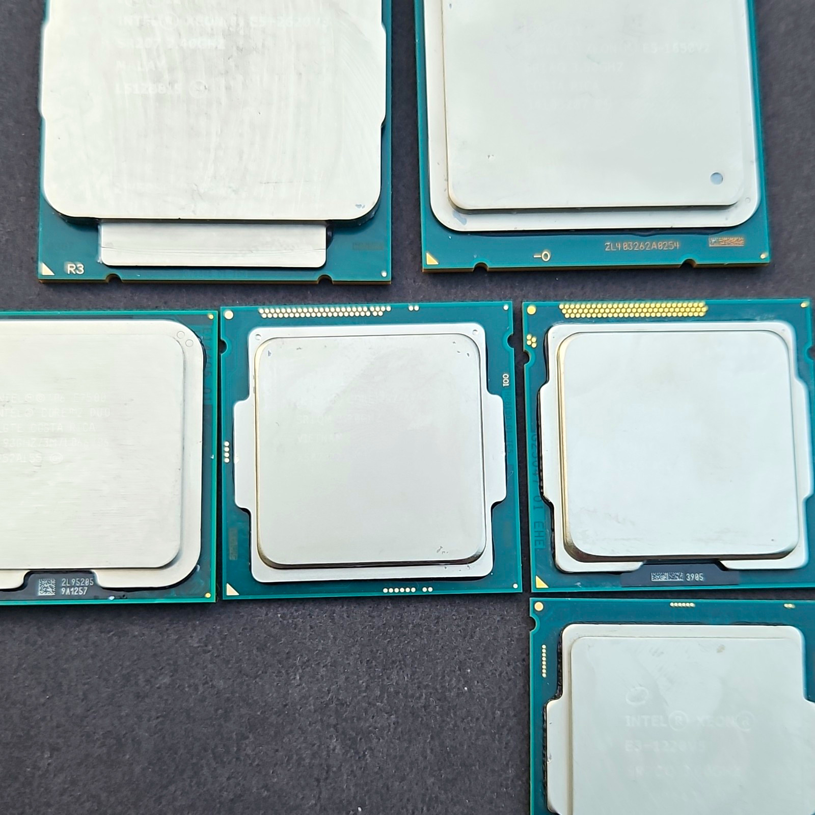 Lot. 7 Misc. Intel/Xeon E3-1220 v5 3.00GHz Quad-Core LGA1151 CPU Processor SR2CQ