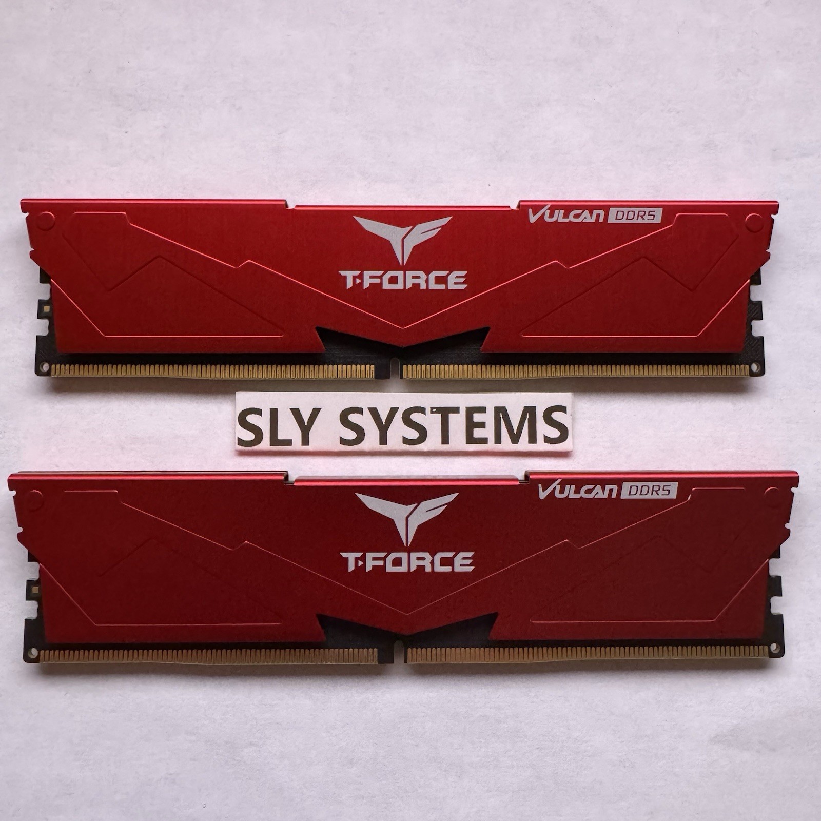 TeamGroup T-Force Vulcan 32GB (2x16GB) RAM DDR5 6000MHz FLRD516G6000HC38ABK