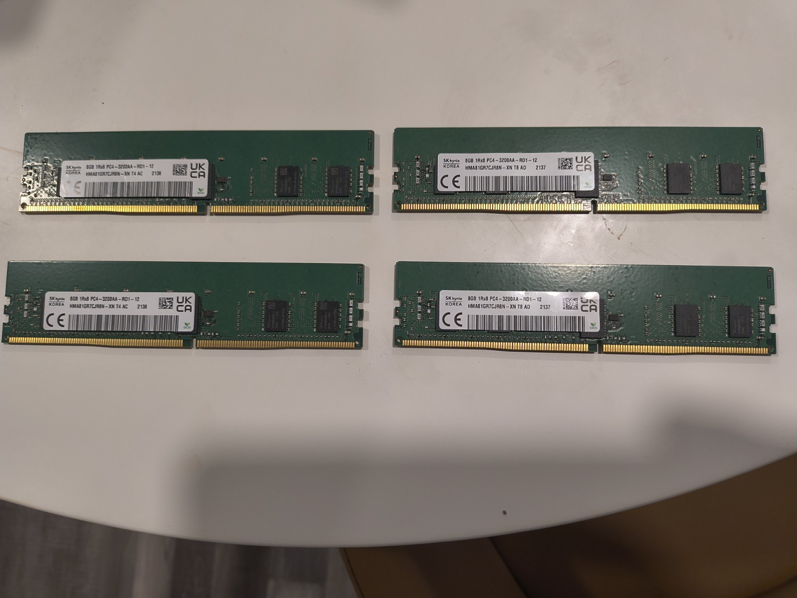 32GB Kit (4x8GB) SK Hynix DDR4 3200MHz ECC REG Server RAM HMA81GR7CJR8N-XN