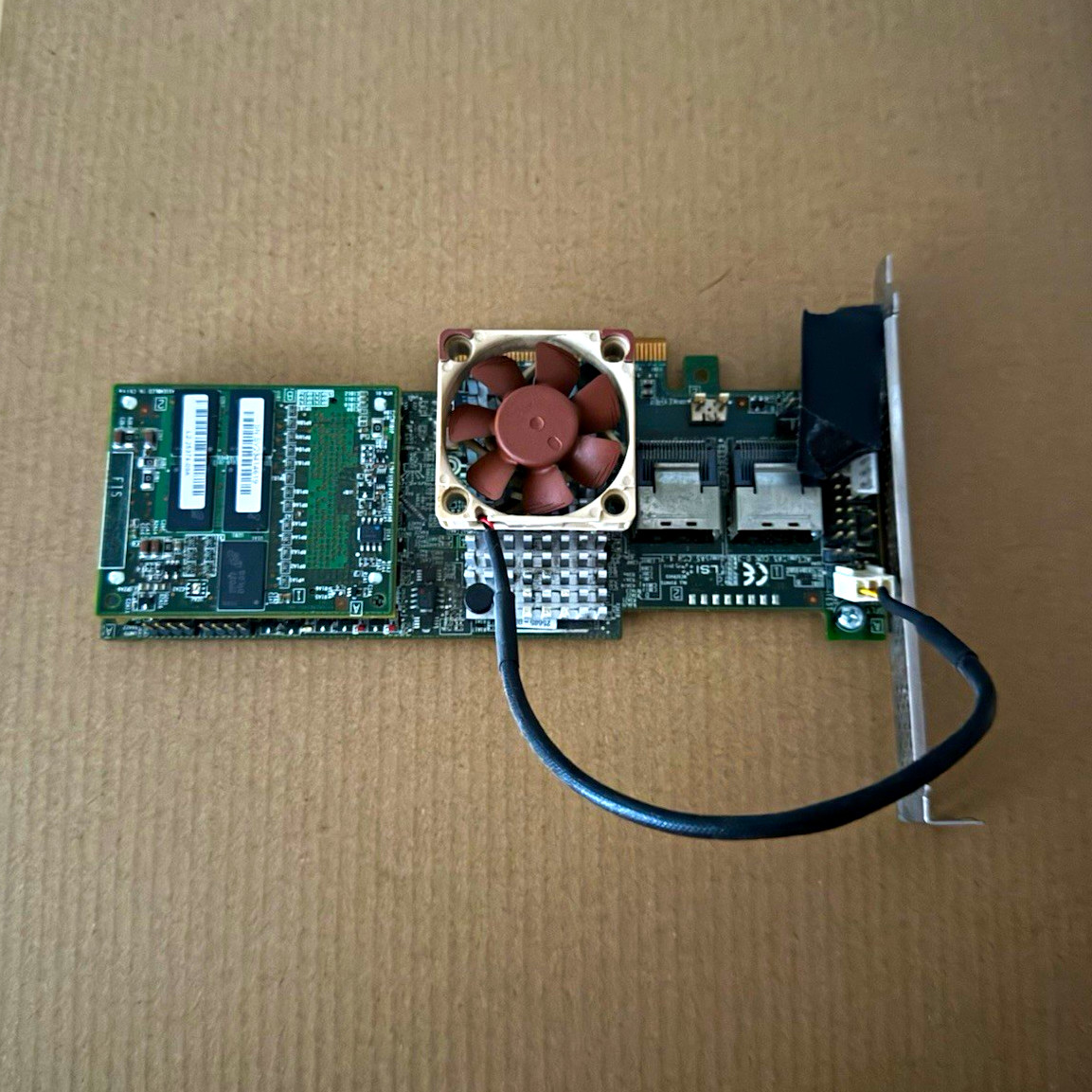 LSI MegaRAID SAS 9270-8i PCIe 8-Port SAS RAID Controller L3-25422-29A
