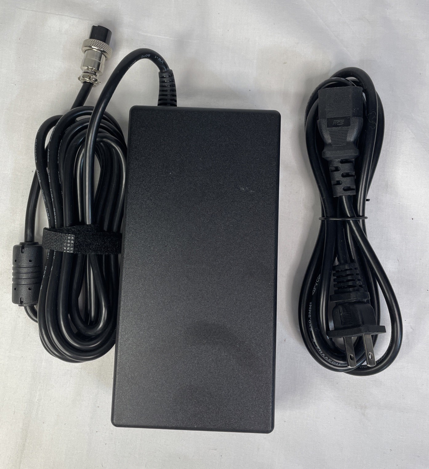 Original LG DA-180B24 24V 7.5A 180W 4holes 4PIN AC Adapter