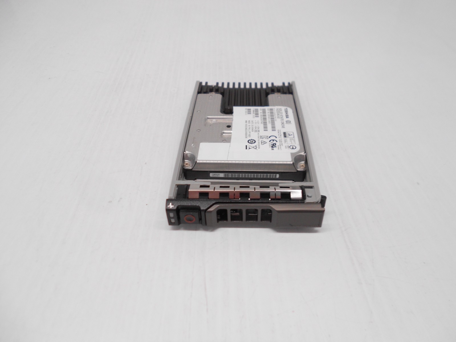 Toshiba 1.6TB SSD SAS 2.5" 12G Hard Drive for dell Server R620 R720 R730 R710