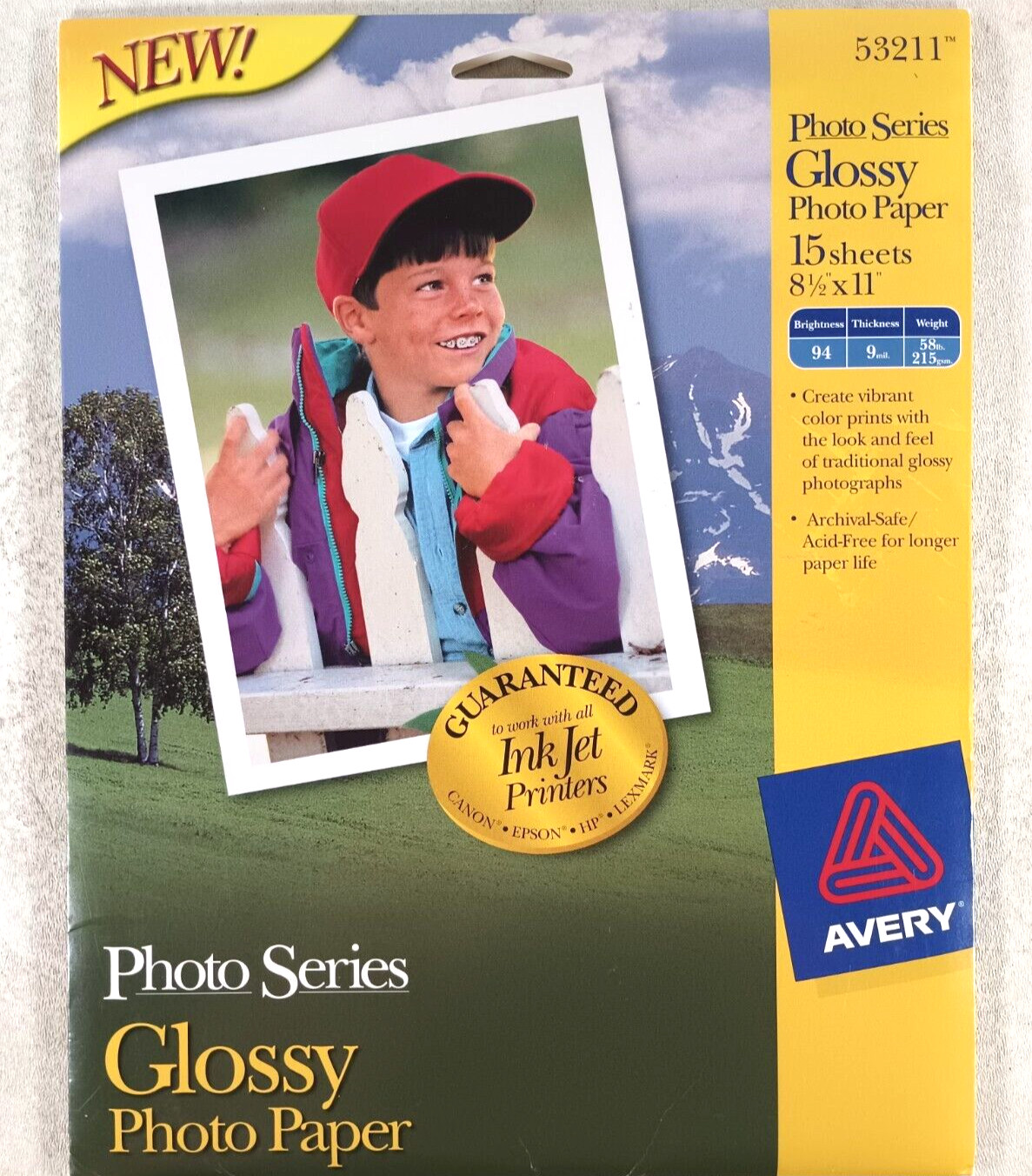 Avery Photo Series 53211 8.5"x11" 15-Sheet Glossy Finish Photo Paper Acid-free