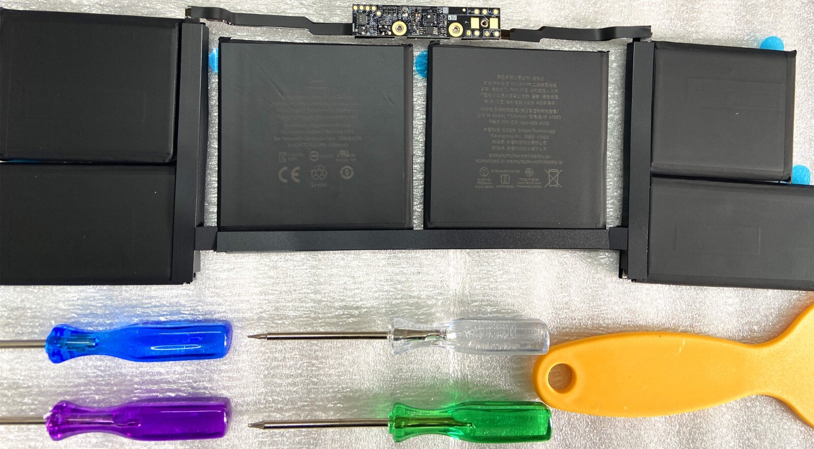 Genuine A1953 Battery A1990 EMC 3359 3215 Identifier MacBookPro15,1 &3 2018 2019
