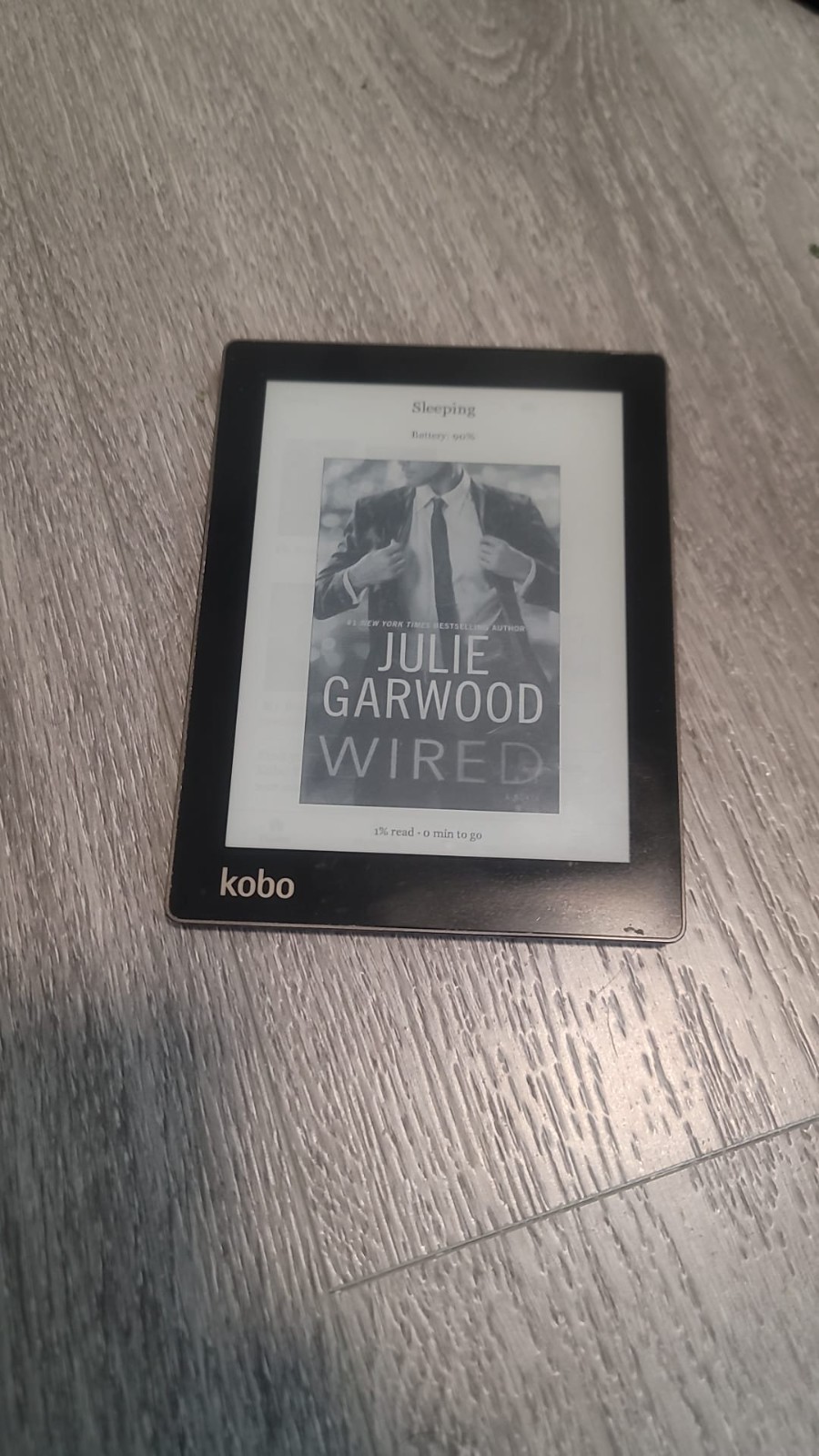 PINK Kobo Aura HD N514 4GB eReader
